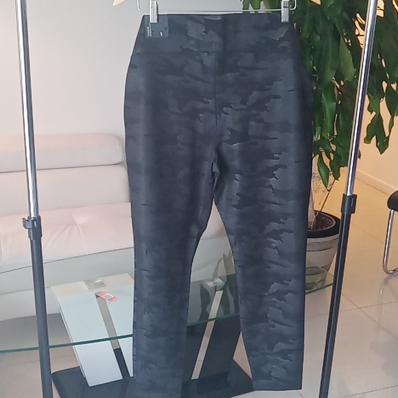 torrid Pants - TORRID, Camo print high waist leggings